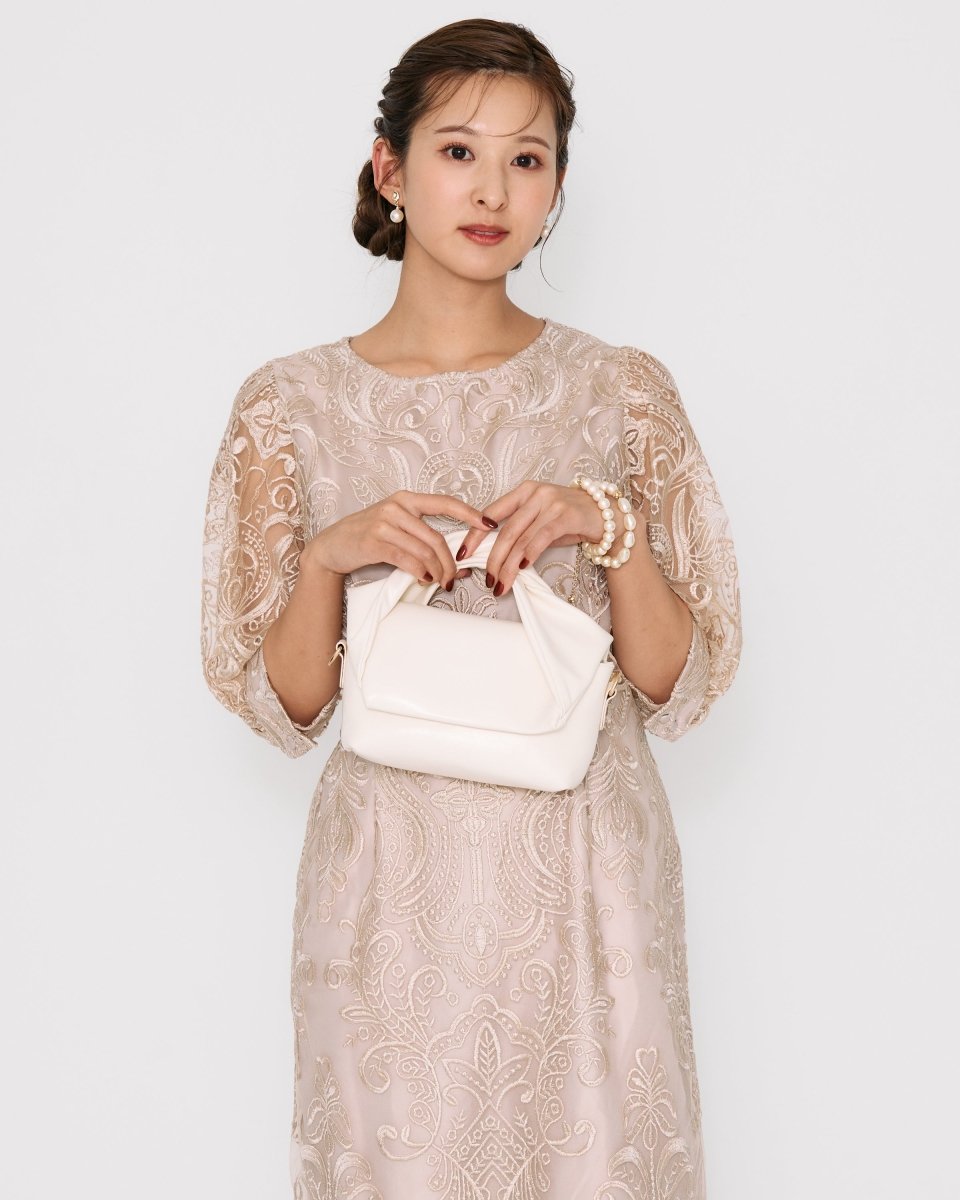 ツイストハンドルフラップバッグ - &Robu.