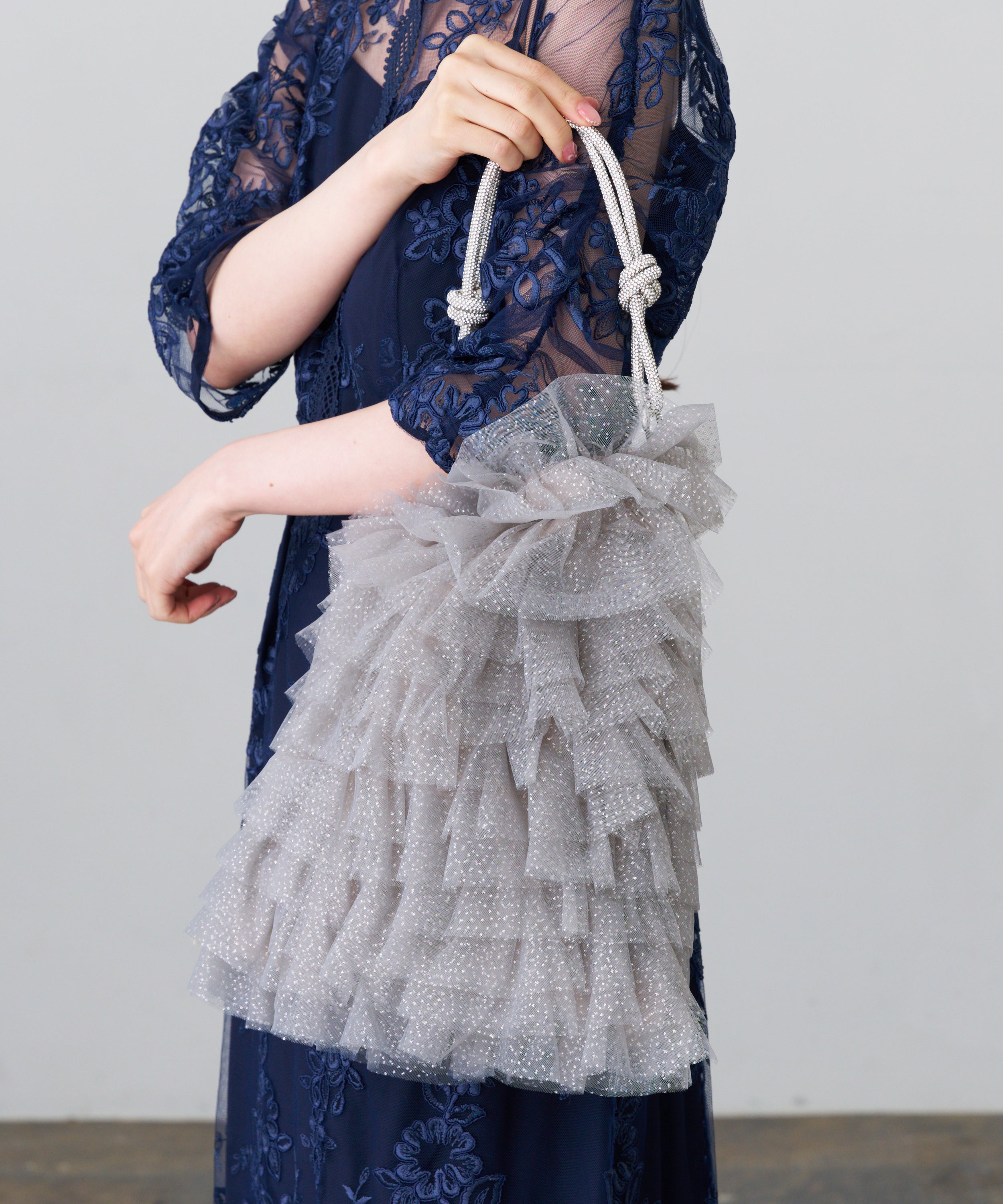 ラメチュールフリルトートバッグ