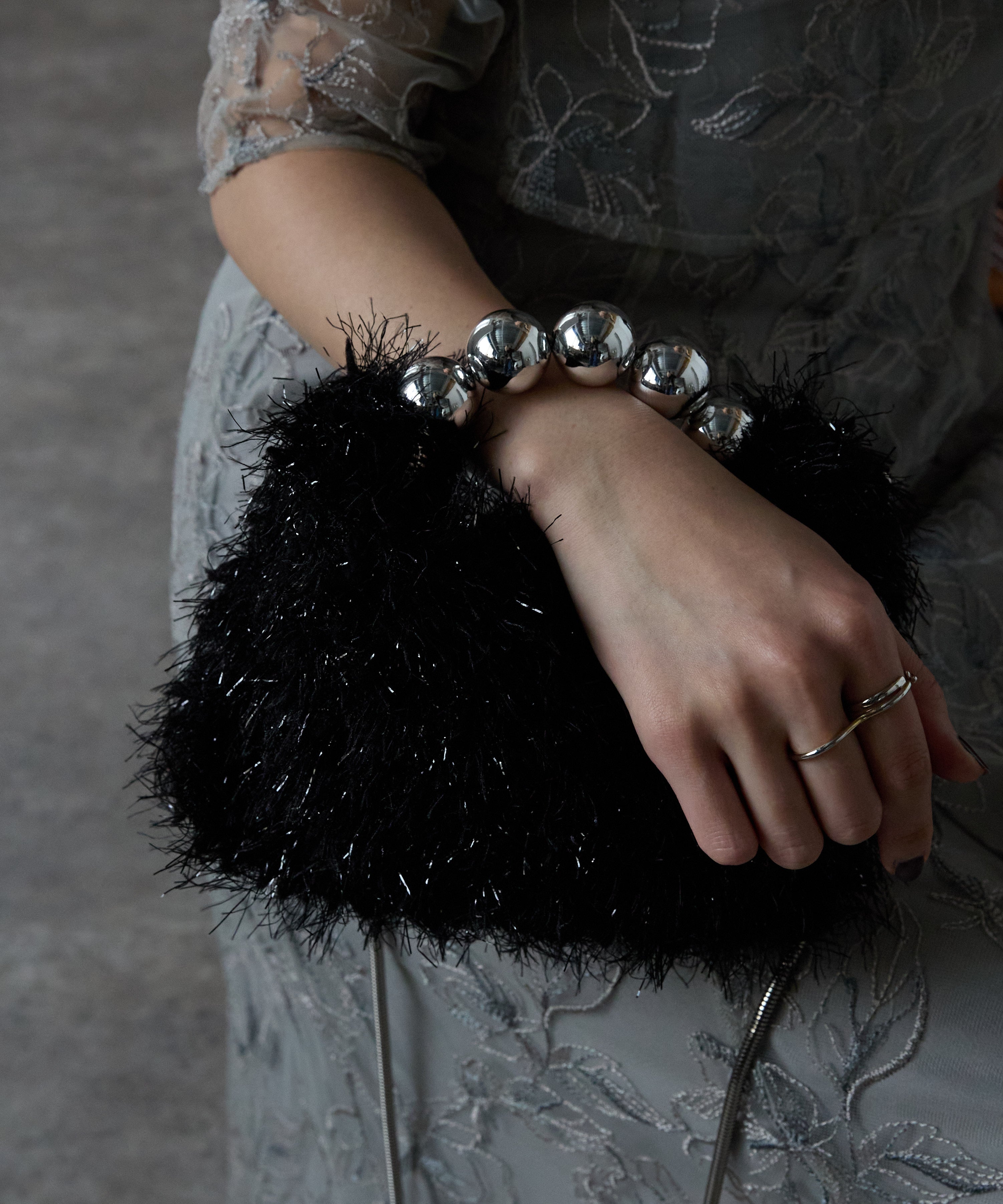 パールハンドルファーバッグ