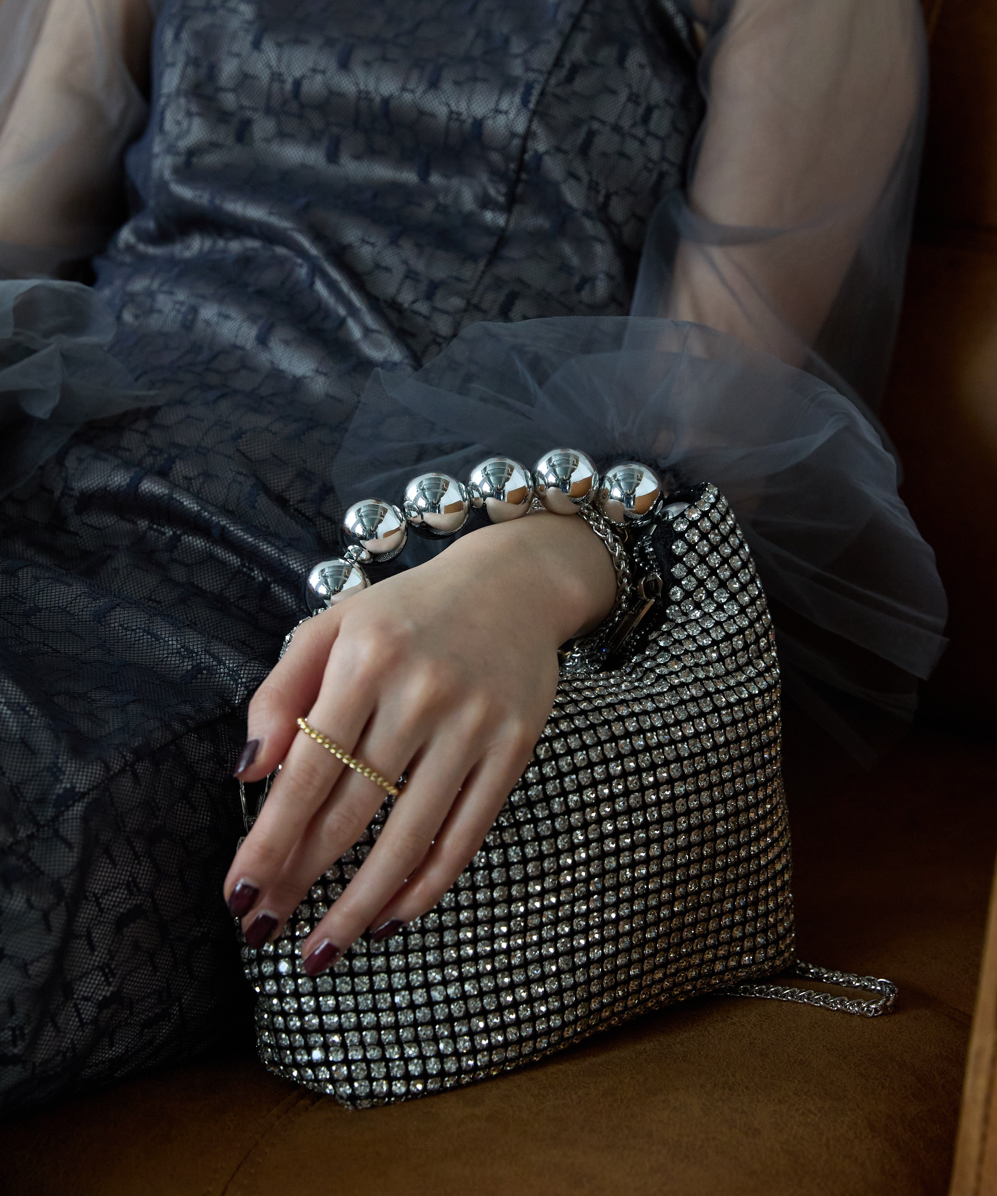 パールハンドルラインストーンバッグ